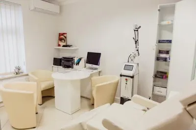 Ewa Mikuła SPECJALISTA DERMATOLOG-WENEROLOG